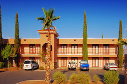 Desert Palms Apartments - JL Gray